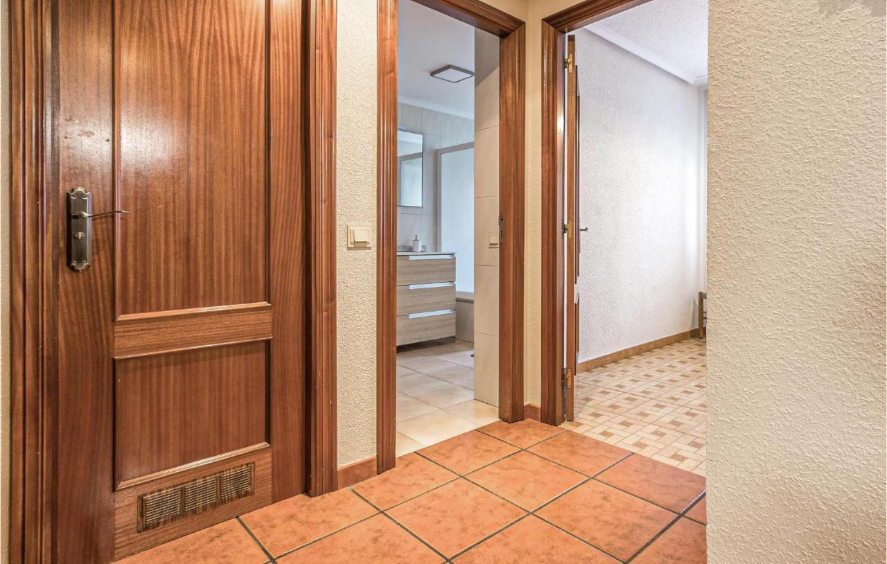Stunning Apartment In Gijon With Wifi Exterior foto
